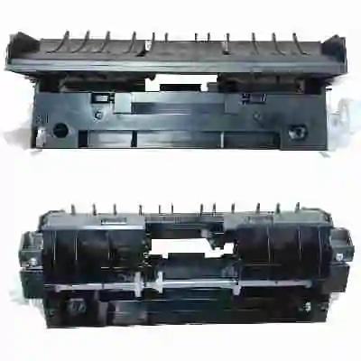 302R706100  Держатель направляющий